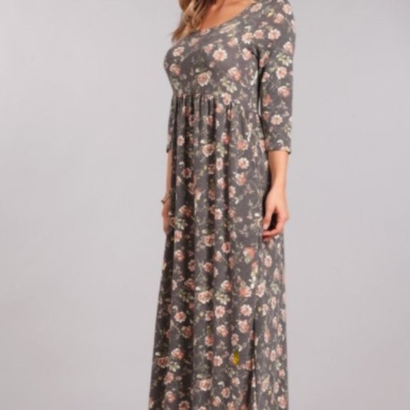 Floral Print Maxi Dress in Charcoal - Picture 3 of 10